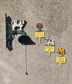 Campana Jardin Con Una Mucca IN Ghisa