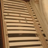 Camera da letto in legno