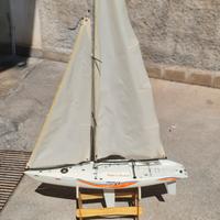 barca a vela rc + radiocomando e ricevente