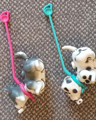 2 cagnolini giocattolo con guinzaglio magnetico 