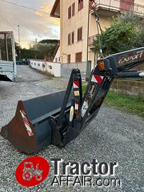 CARICATORE FRONTALE USATO BENNA X TRATTORE AGRICOL