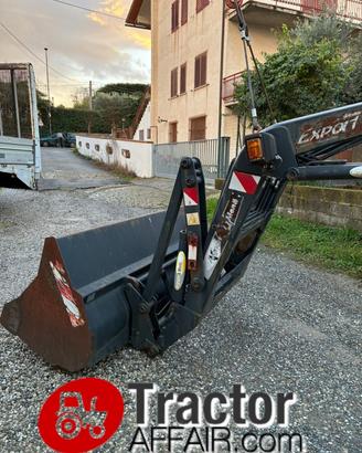 CARICATORE FRONTALE USATO BENNA X TRATTORE AGRICOL