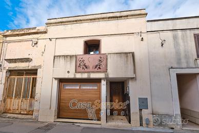 Abitazione indipendente con giardino