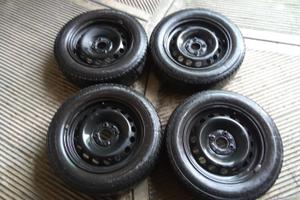 4 ruote con cerchi