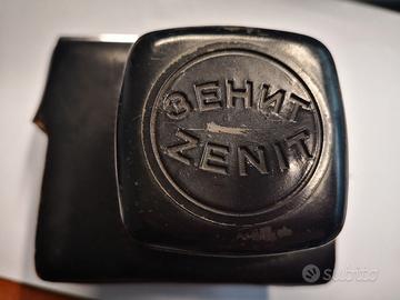 Macchina fotografica Zenit E helios 44