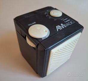 Antica radiolina collezione anni '60 marca AMradio