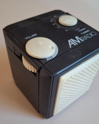 Antica radiolina collezione anni '60 marca AMradio