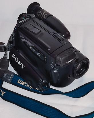 Sony Handycam CCD-TR202E