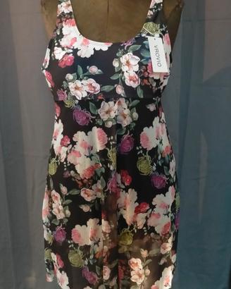 Costume intero con gonnellino incorporato  XL