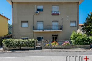 Trilocale con giardino zona Borgo