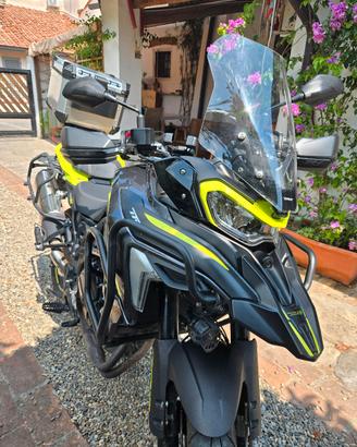 trk 702x 