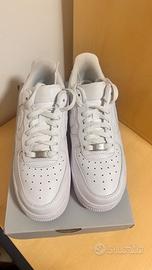 Nuove scarpe air force 1. Taglia 40 donna.