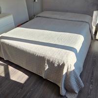 Letto matrim. contenitore + materasso in memory