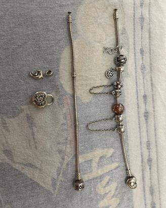 Pandora bracciali e charms