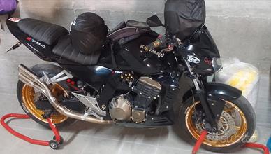 Kawasaki Z 750 - 2004