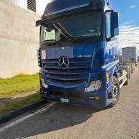 Motrice 6x2 mercedes actros 2552
