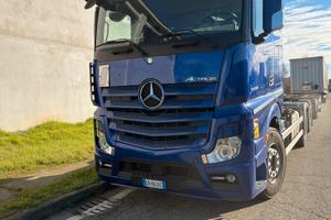 Motrice 6x2 mercedes actros 2552