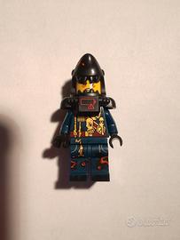 Lego Minifigure Ninjago Great White Shark Army 