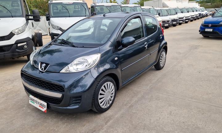 Peugeot 107 1.4 HDi 5p. AUTOMATICA