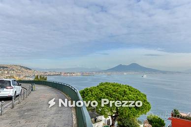 Appartamento di 154 m² con 5 locali a Napoli