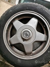 Ruote con cerchi in lega Fiat