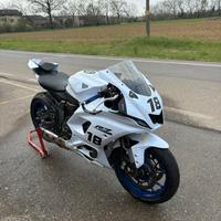 YZF R7 PRONTO PISTA/STRADA - 2024
