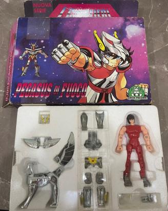 Action figure vintage del Pegasus di Fuoco