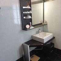 Mobile bagno con accessori