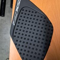 protezione serbatoio grip