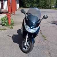 Piaggio X8 200 - 2005