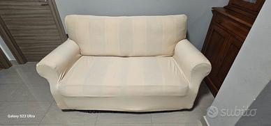 divano letto e poltrona