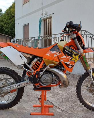 KTM EXC 300 2 TEMPI