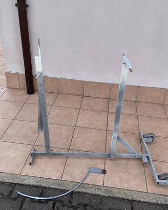 Cavalletto artigianale per verniciare vespe