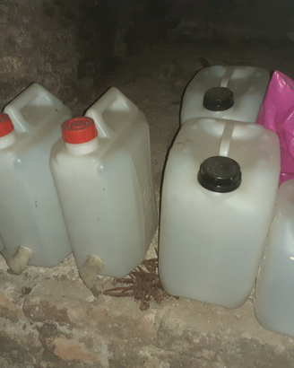 Taniche in plastica uso alimentare