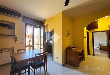 2 LOCALI A POZZUOLO MARTESANA