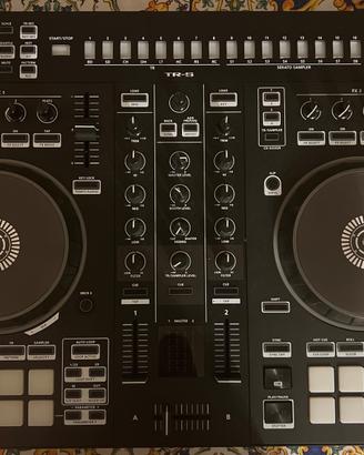 Controller dj roland 505