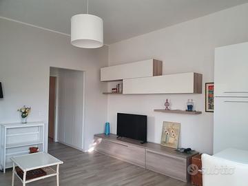 Baia di Ponente grazioso appartamento piano terra