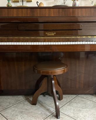 pianoforte verticale..