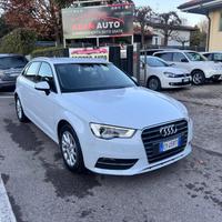 AUDI A3 SPB 1.6 TDI Young