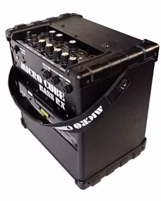 ampli basso Roland microcube a batterie