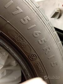 4 gomme estive 175/65 R 15