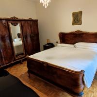 Camera da letto stile Chippendale