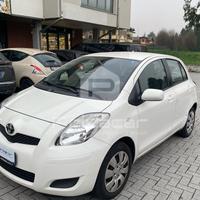 TOYOTA Yaris 1.0 5 porte