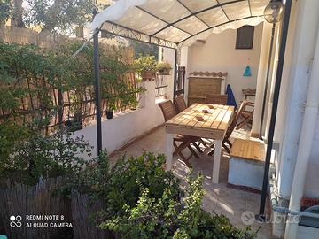 MarinaTorreGrande PT giardino, a piedi al mare