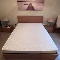 Letto matrimoniale con materasso