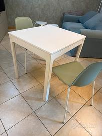 tavolo EKEDALEN allungabile piu due sedie