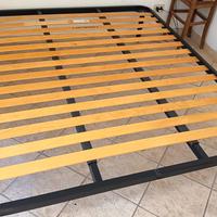 Letto matrimoniale con materasso 