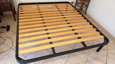Letto matrimoniale con materasso 
