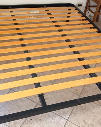 Letto matrimoniale con materasso 