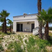 Villetta con ampio giardino